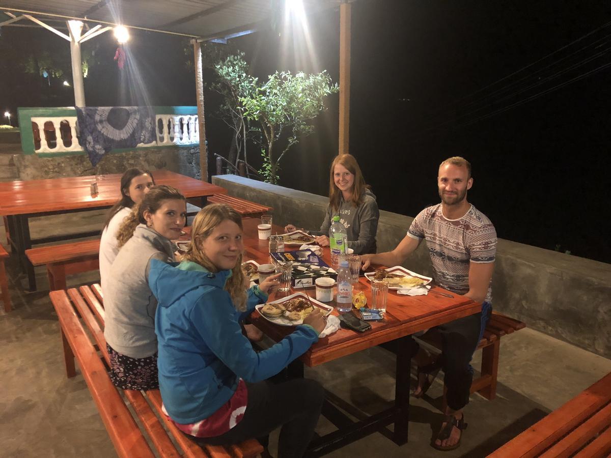 Ella Escapade Hostel by Nomadic Exterior foto